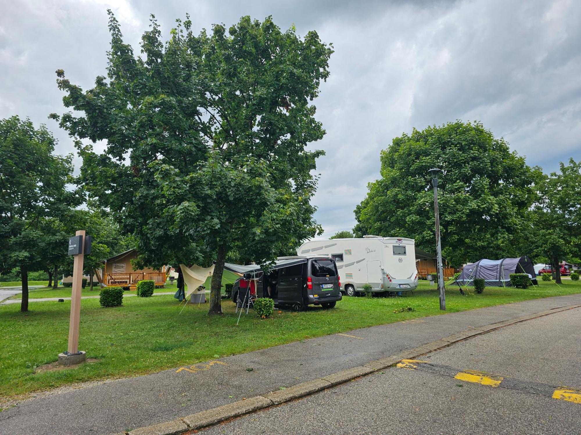 Zeleni Biser -Terme Catez Catez ob Savi Exteriér fotografie